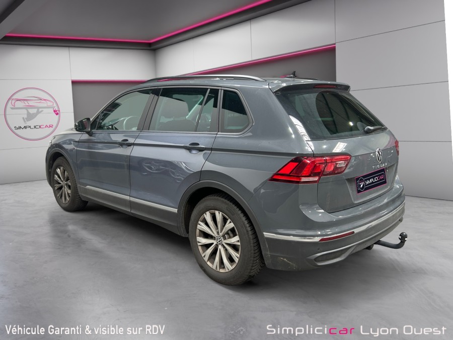 VOLKSWAGEN d'occasion TIGUAN 2.0 TDI 150 4X2 DSG PH2 de 2022 Lyon