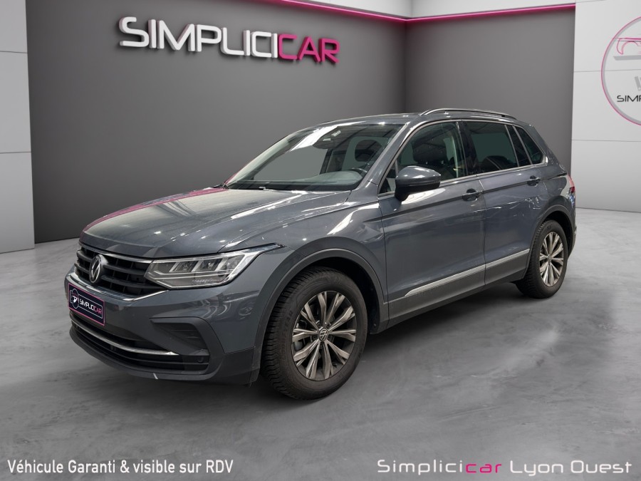 VOLKSWAGEN d'occasion TIGUAN 2.0 TDI 150 4X2 DSG PH2 de 2022 Lyon