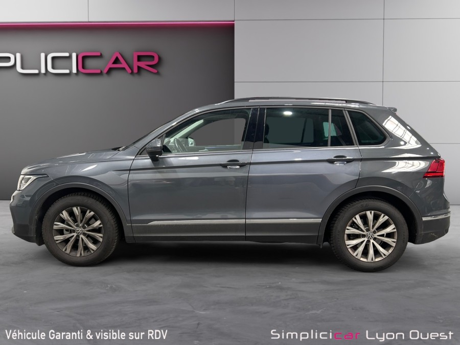 VOLKSWAGEN d'occasion TIGUAN 2.0 TDI 150 4X2 DSG PH2 de 2022 Lyon