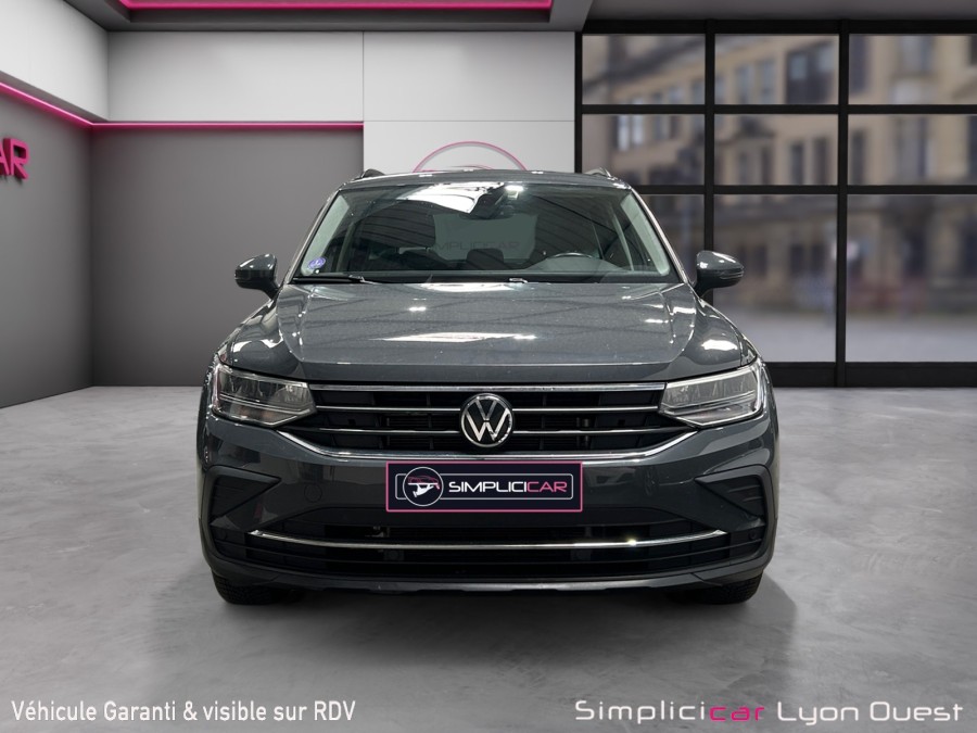VOLKSWAGEN d'occasion TIGUAN 2.0 TDI 150 4X2 DSG PH2 de 2022 Lyon