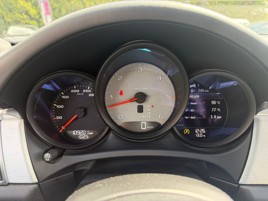 PORSCHE d'occasion MACAN 3.0D 258 S de 2016 Caen (14)﻿