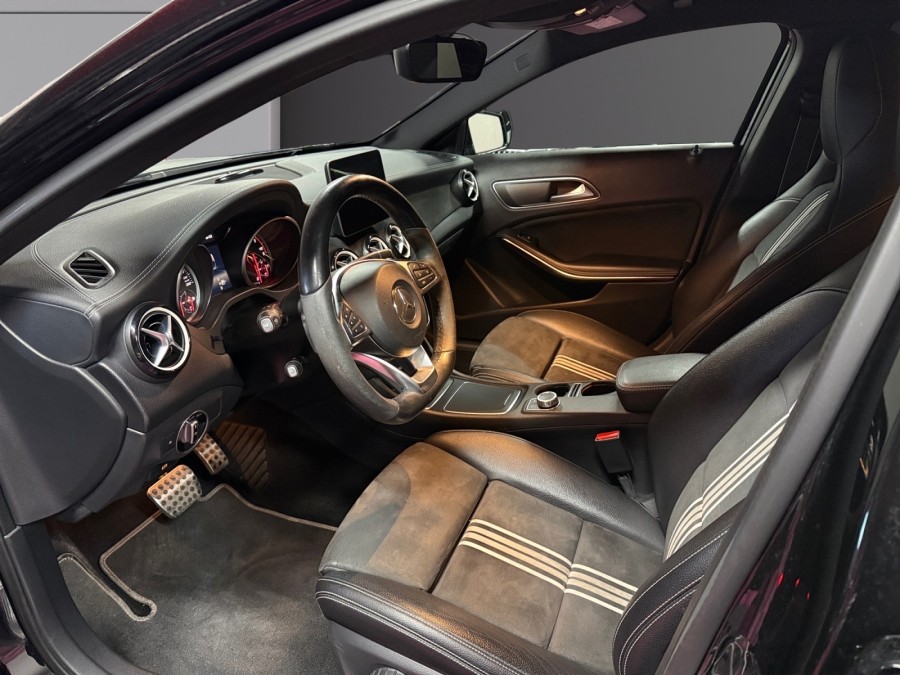 MERCEDES d'occasion CLASSE GLA GLA 200 D STARLIGHT EDITION de 2017