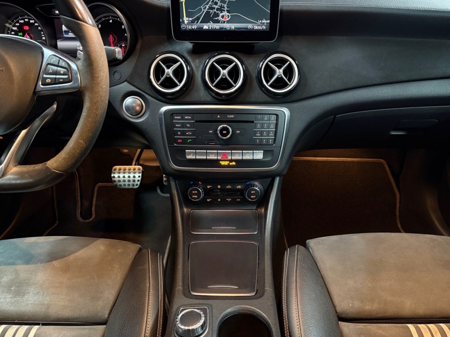 MERCEDES d'occasion CLASSE GLA GLA 200 D STARLIGHT EDITION de 2017