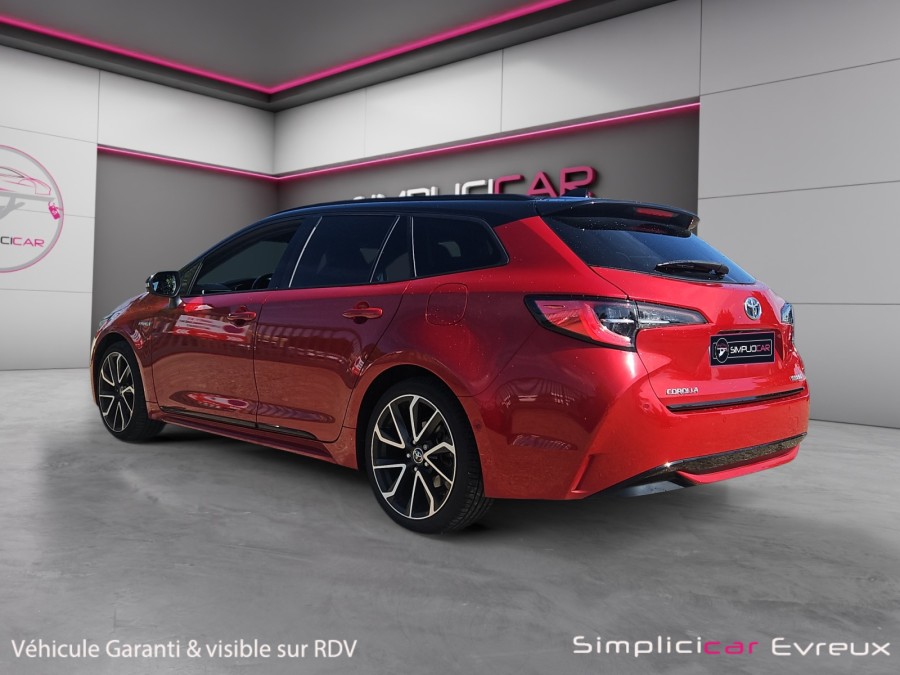 TOYOTA d'occasion COROLLA TS 180H TOURING SPORTS COLLECTION de 2019
