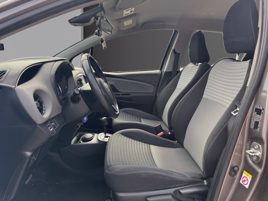 TOYOTA d'occasion YARIS 100H MC2 100CH FRANCE de 2017 Troyes (10)﻿