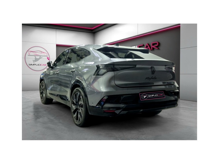 RENAULT d'occasion RAFALE 1.2 E-TECH 200 ESPRIT ALPINE de 2024 Lyon
