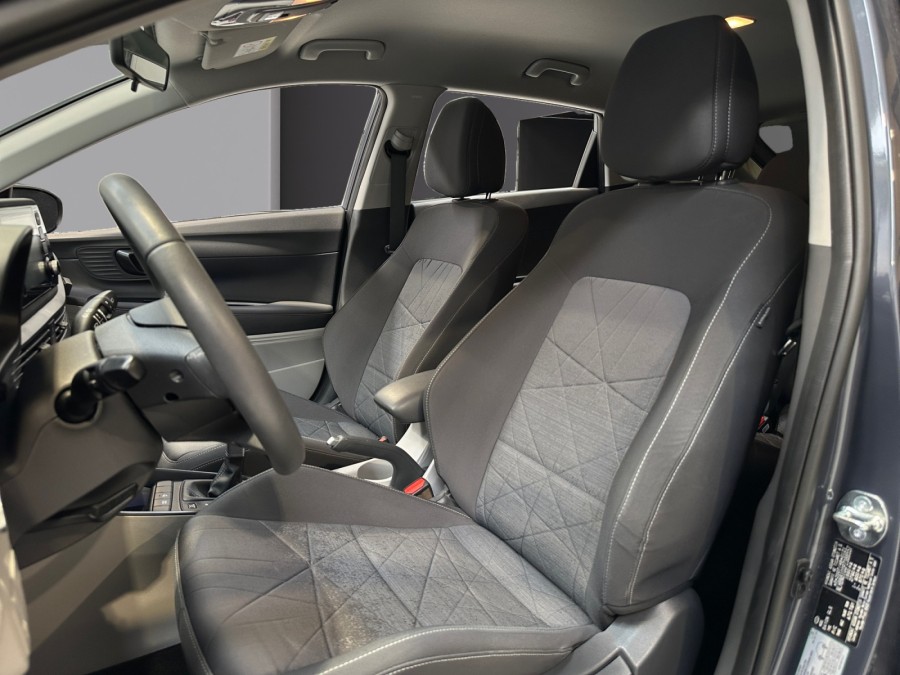HYUNDAI d'occasion BAYON 1.0 T-GDI 100 HYBRID 48V INTUITIVE DCT de