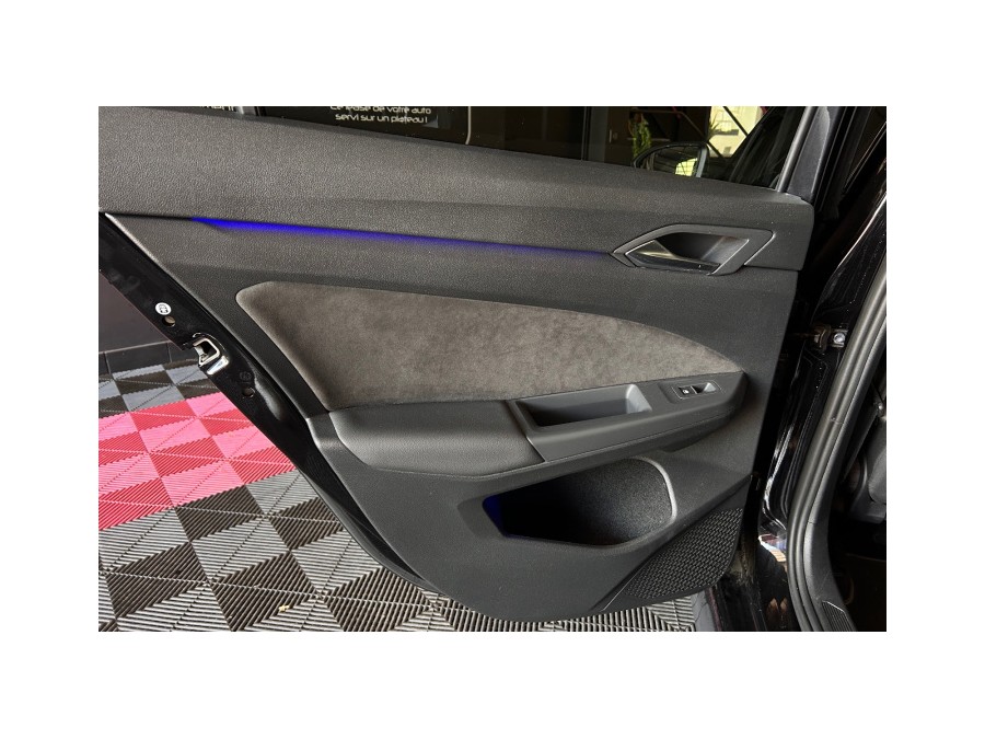 VOLKSWAGEN d'occasion GOLF 2.0 TDI 200 GTD DSG de 2023 Aix Les Bains