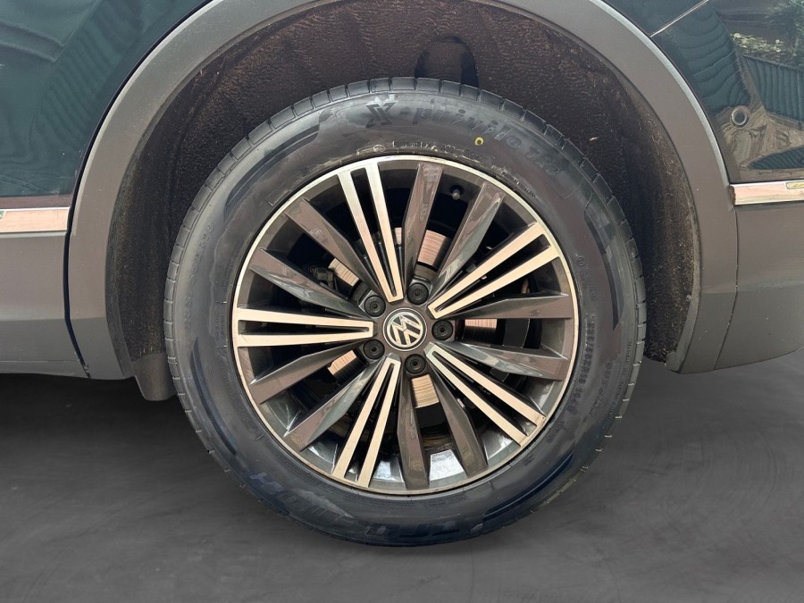 VOLKSWAGEN d'occasion TIGUAN 1.5 TSI 150 cv 4X2 de 2019 Champigny sur
