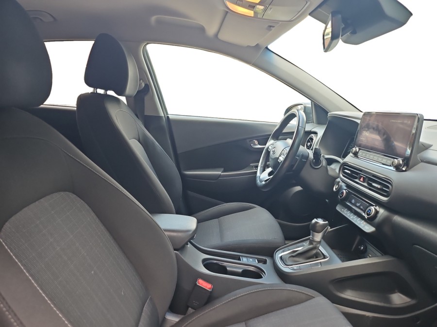 HYUNDAI d'occasion KONA 1.6 GDI 141 HYBRID INITIA DCT de 2021 Orgeval