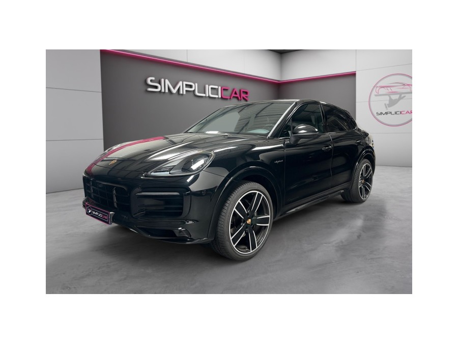 PORSCHE d'occasion CAYENNE 3.0 E-HYBRID 462 de 2022 Lyon Ouest (69)﻿