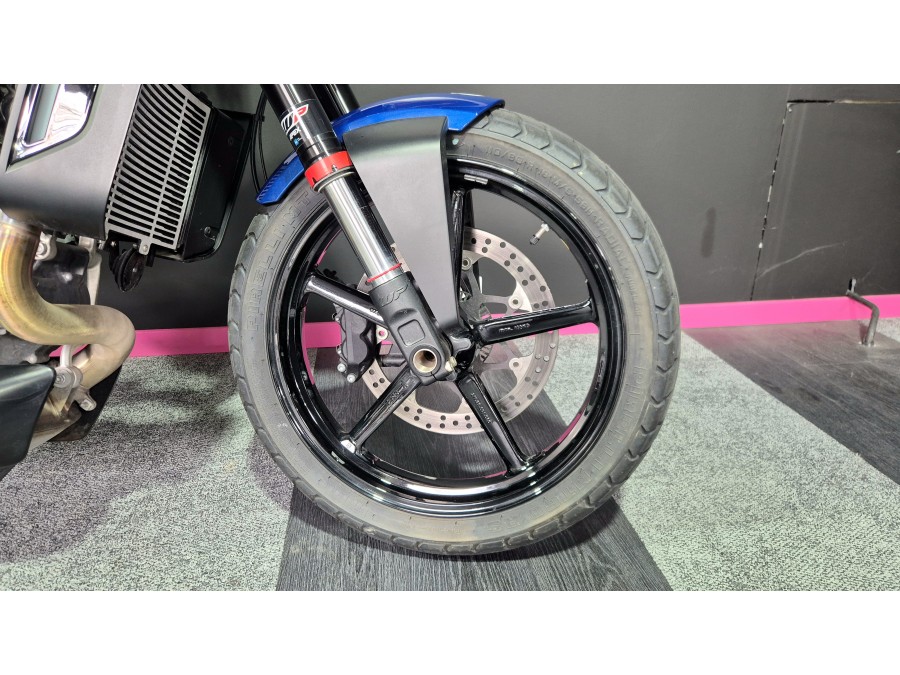 HUSQVARNA d'occasion 701 SVART 701 de 2021 Lyon Ouest (69)﻿