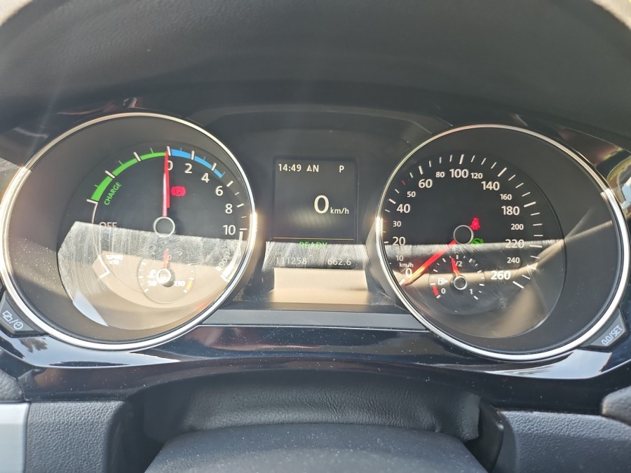 VOLKSWAGEN d'occasion JETTA HYBRID 1.4 TSI CARAT DSG de 2016 Orgeval