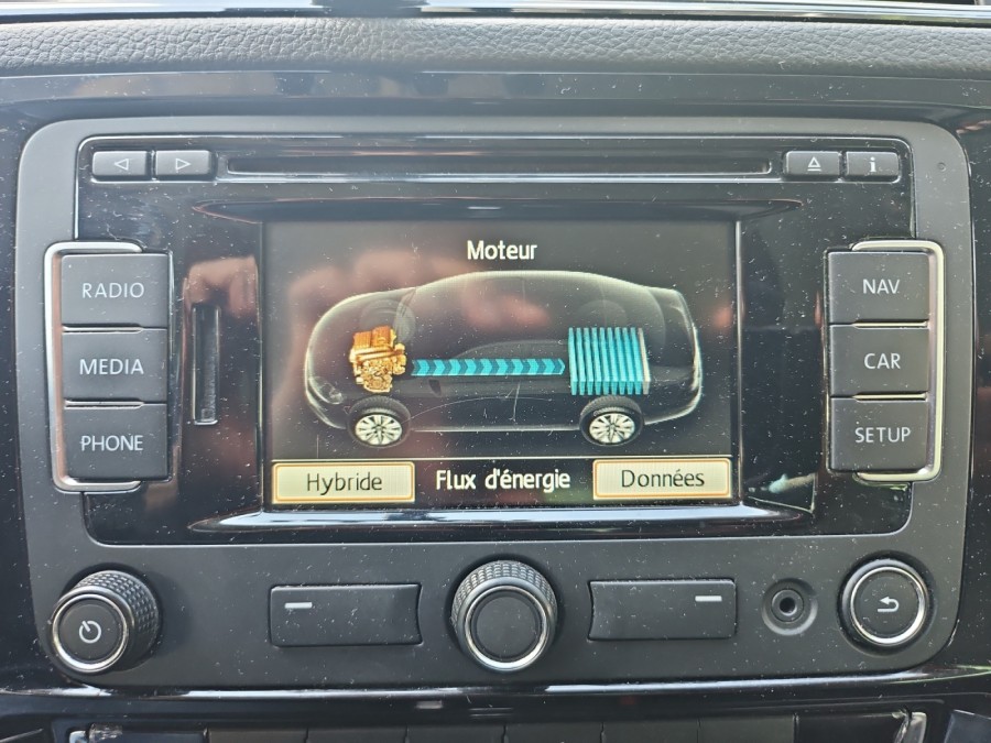 VOLKSWAGEN d'occasion JETTA HYBRID 1.4 TSI CARAT DSG de 2016 Orgeval