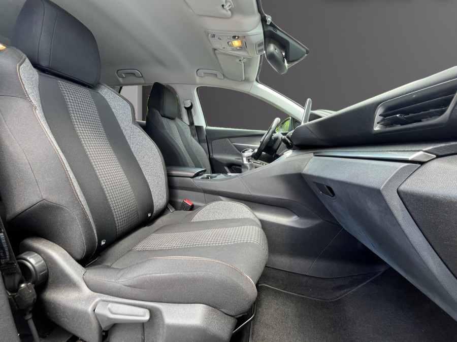 PEUGEOT d'occasion 3008 1.5 BLUE HDI 130 ACTIVE BUSINESS de 2018