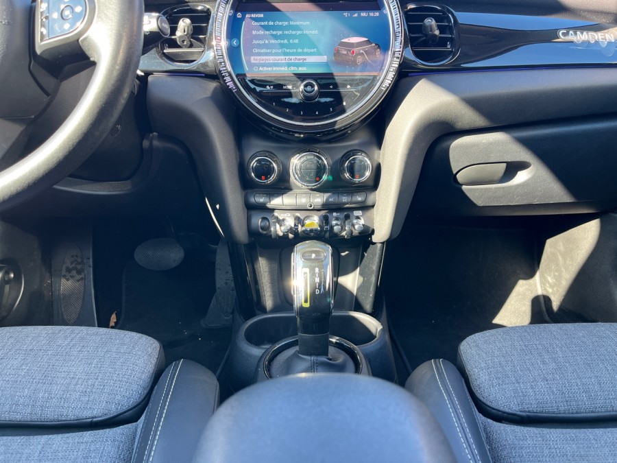 MINI d'occasion COOPER HATCH COOPER SE 184 32.6 kWh de 2021