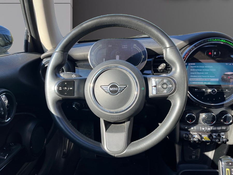 MINI d'occasion COOPER HATCH COOPER SE 184 32.6 kWh de 2021