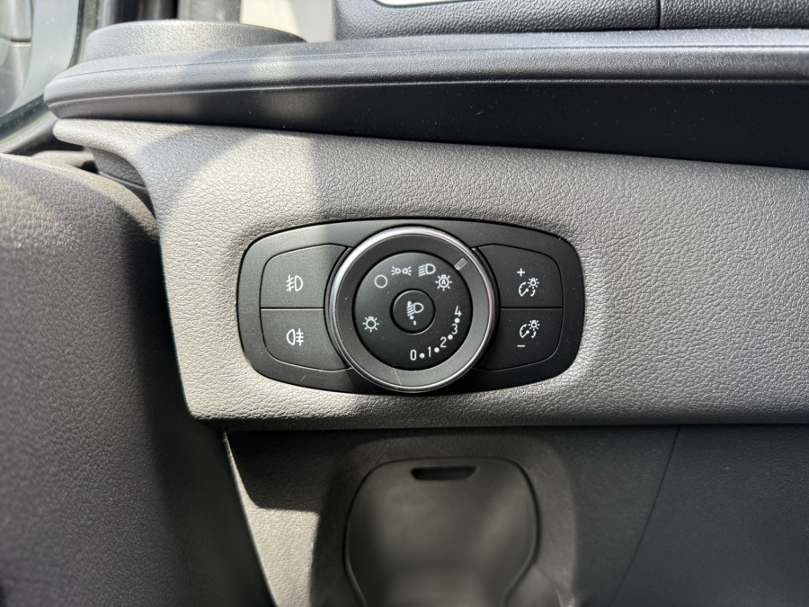 FORD d'occasion TRANSIT CUSTOM 290 L1H1 2.0 ECOBLUE 170 SPORT BA de