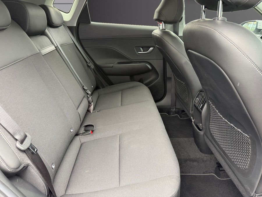 HYUNDAI d'occasion KONA 1.6 HYBRID 141 CREATIVE de 2024 Carcassonne