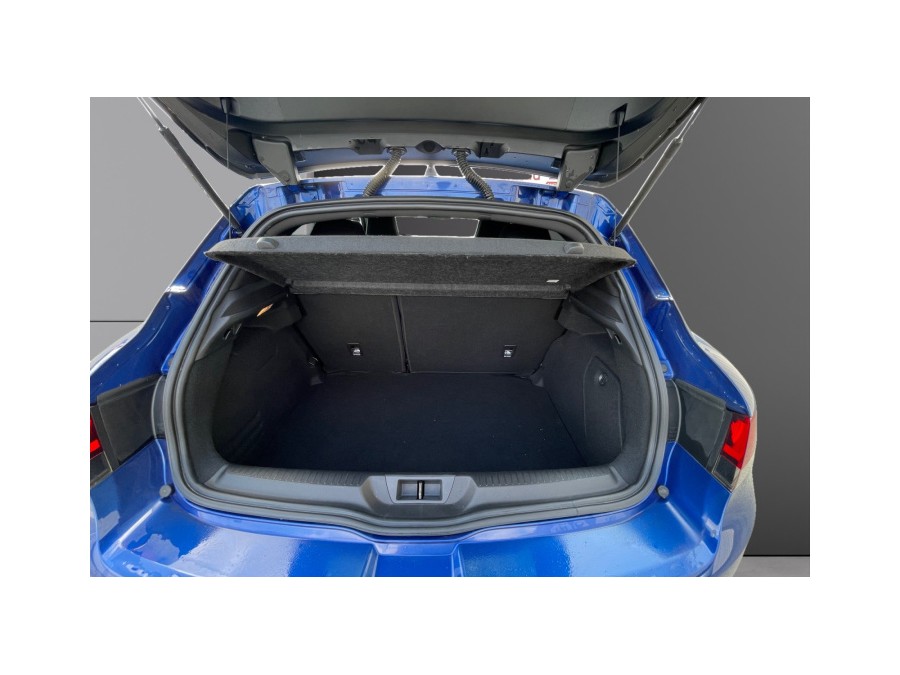 RENAULT d'occasion MEGANE TCE 140 LIMITED EDC de 2020 Royan (17)﻿