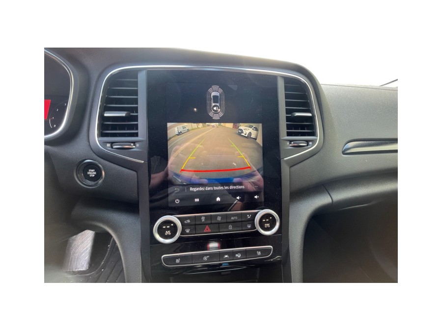 RENAULT d'occasion MEGANE TCE 140 LIMITED EDC de 2020 Royan (17)﻿