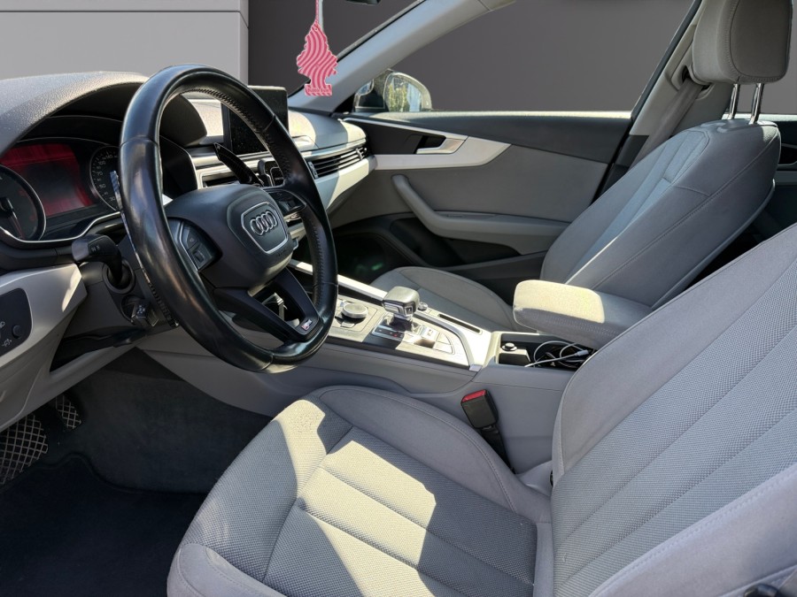 AUDI d'occasion A4 2.0 TDI 190 S TRONIC de 2016 Carcassonne (11)﻿