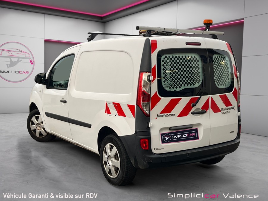 RENAULT d'occasion KANGOO 1.5 DCI 90 ENERGY E6 EXTRA R-LINK de 2017