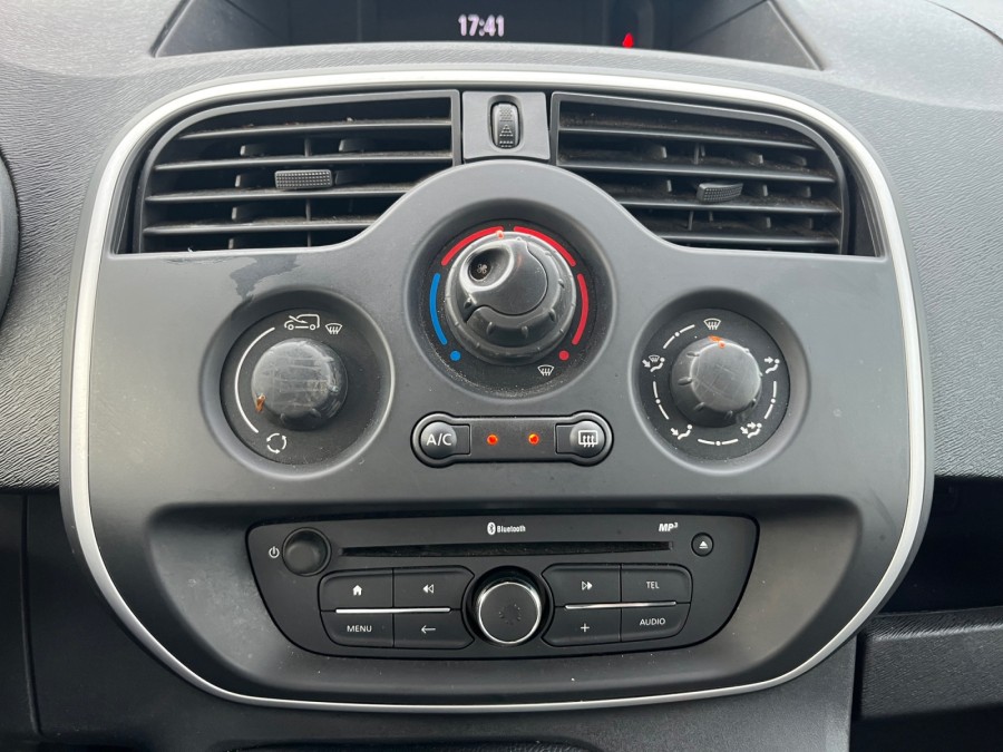 RENAULT d'occasion KANGOO 1.5 DCI 90 ENERGY E6 EXTRA R-LINK de 2017
