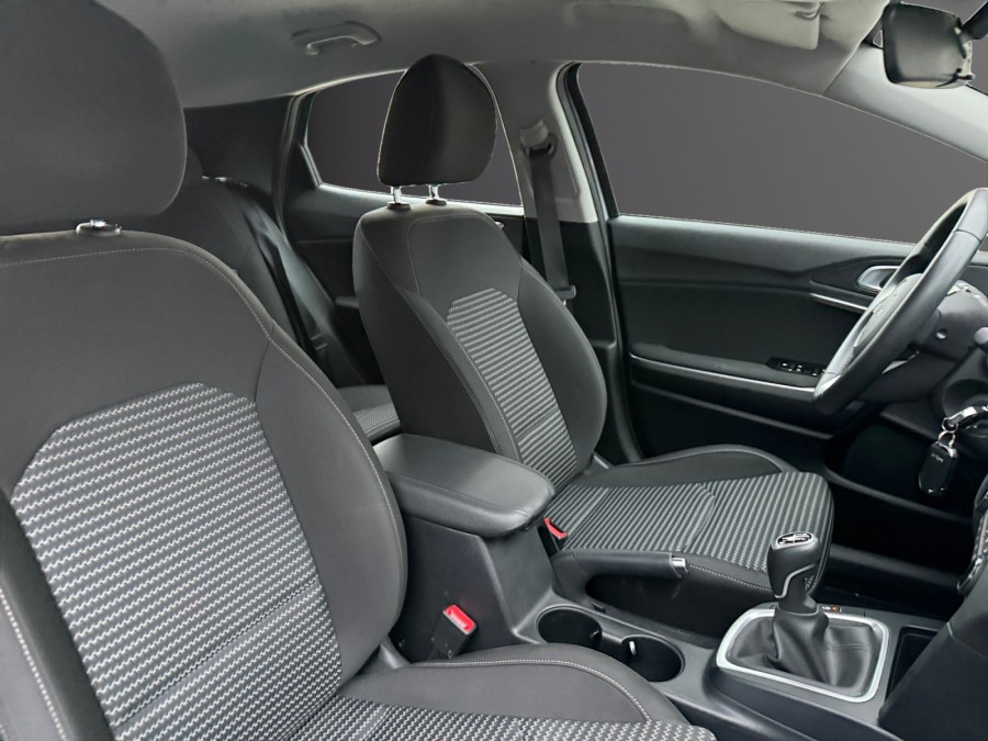 KIA d'occasion XCEED 1.0 T-GDI 120 de 2025 Toulouse Sud (31)﻿