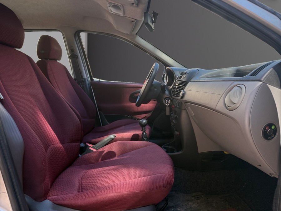 FIAT d'occasion PUNTO 60 de 2000 Cannes (06)﻿