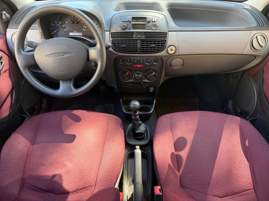FIAT d'occasion PUNTO 60 de 2000 Cannes (06)﻿