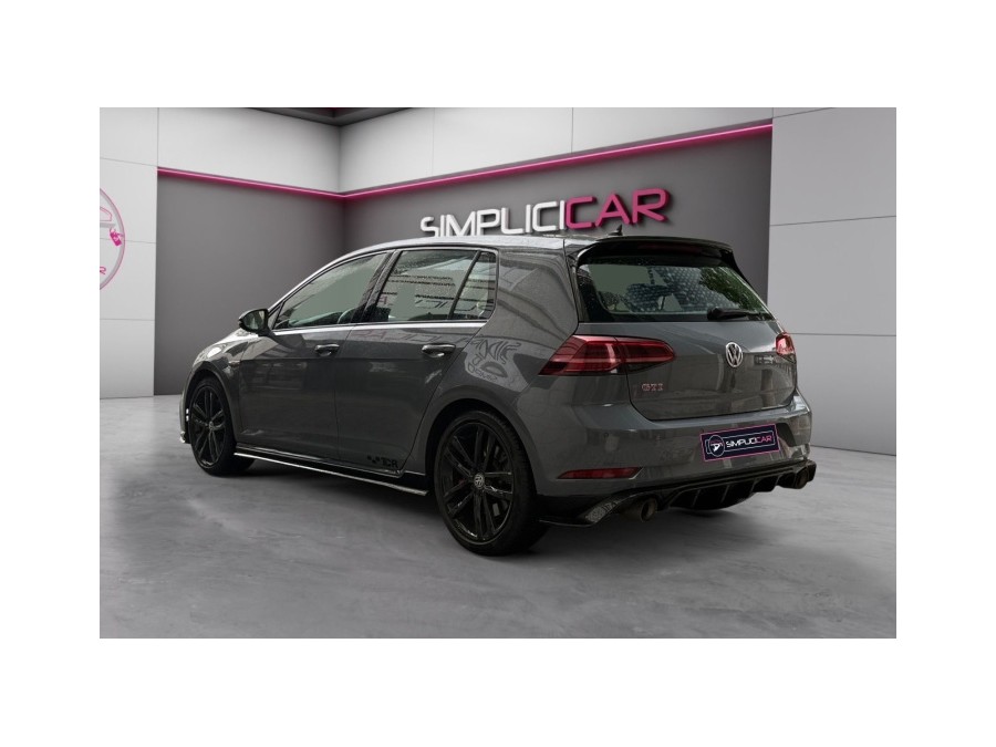 VOLKSWAGEN d'occasion GOLF 2.0 TSI 290 GTI TCR de 2019 Montreuil (93)﻿