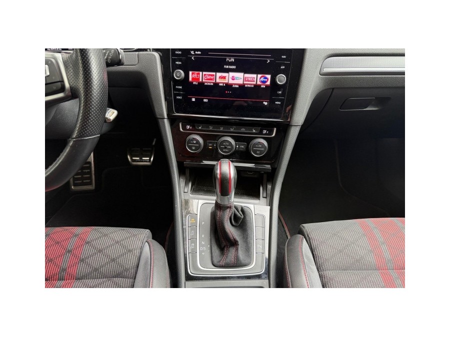 VOLKSWAGEN d'occasion GOLF 2.0 TSI 290 GTI TCR de 2019 Montreuil (93)﻿