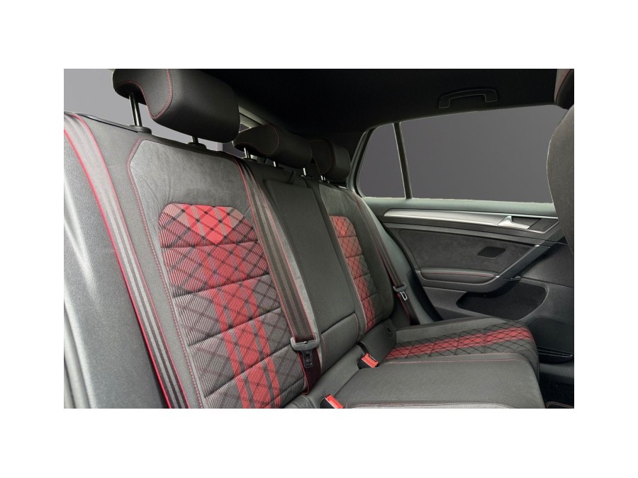 VOLKSWAGEN d'occasion GOLF 2.0 TSI 290 GTI TCR de 2019 Montreuil (93)﻿