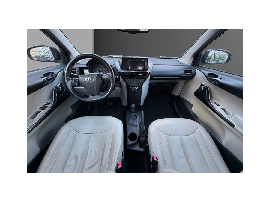 TOYOTA d'occasion IQ 1.0 68 VVT-I IQ DARK EDITION MULTIDRIVE de 2011
