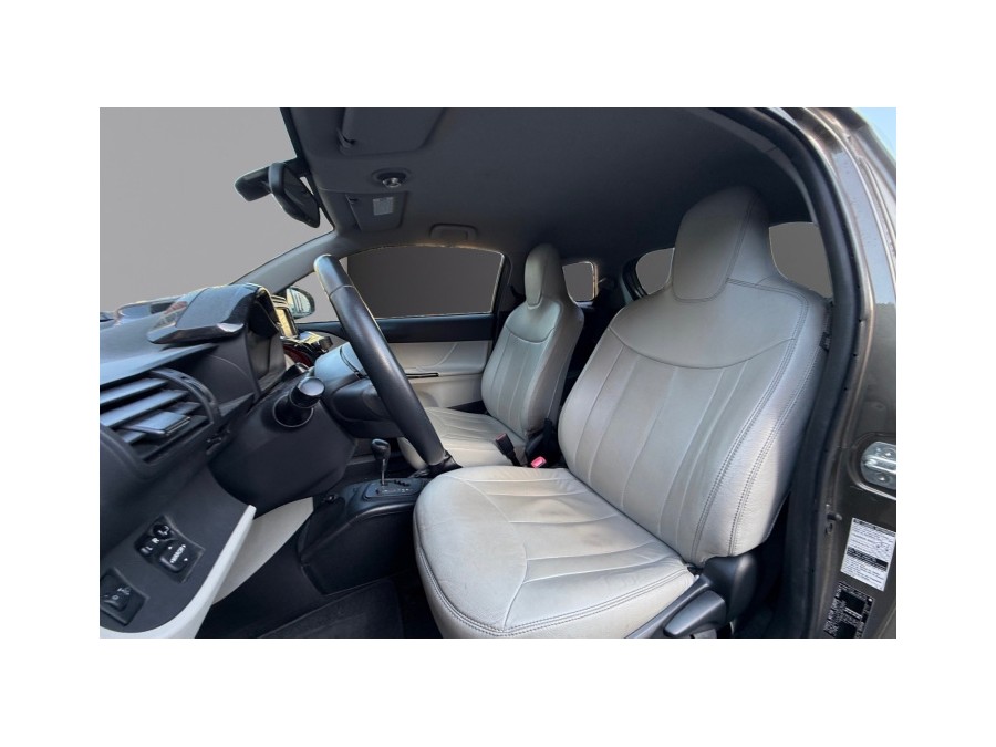 TOYOTA d'occasion IQ 1.0 68 VVT-I IQ DARK EDITION MULTIDRIVE de 2011