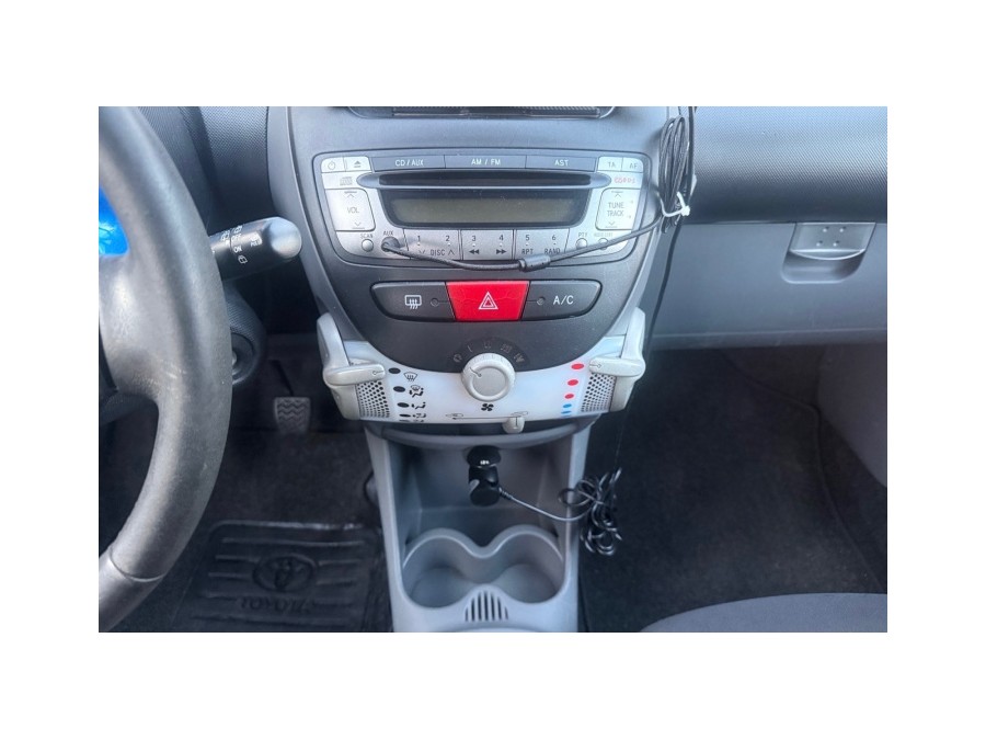 TOYOTA d'occasion AYGO 1.0 VVT-I 72 X-NIGHT PH2 de 2010 Montreuil