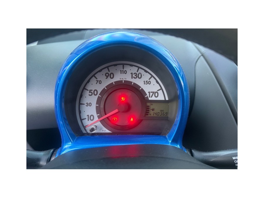 TOYOTA d'occasion AYGO 1.0 VVT-I 72 X-NIGHT PH2 de 2010 Montreuil