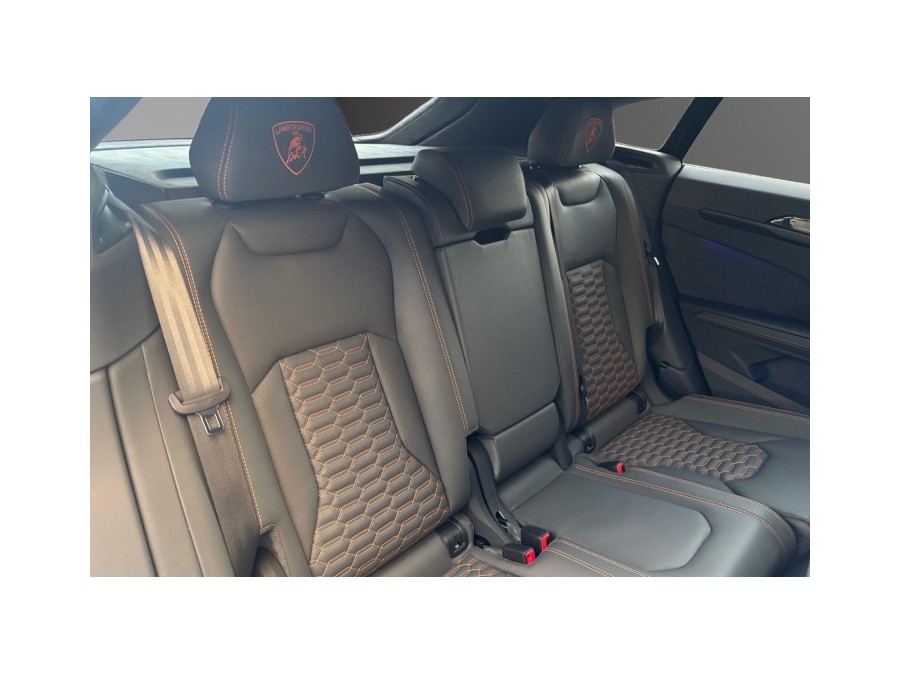 LAMBORGHINI d'occasion URUS 4.0 V8 de 2022 Montreuil (93)﻿