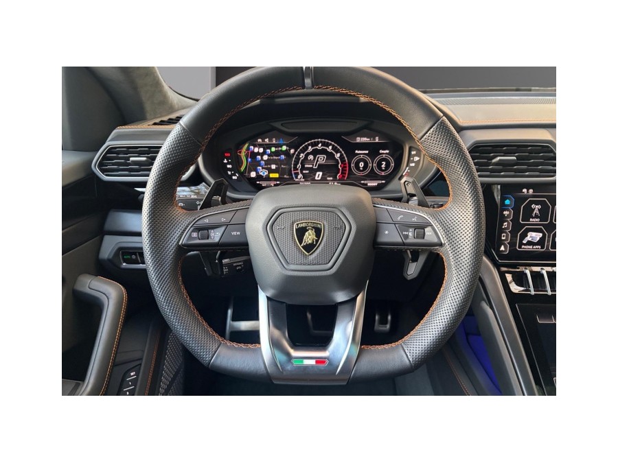 LAMBORGHINI d'occasion URUS 4.0 V8 de 2022 Montreuil (93)﻿