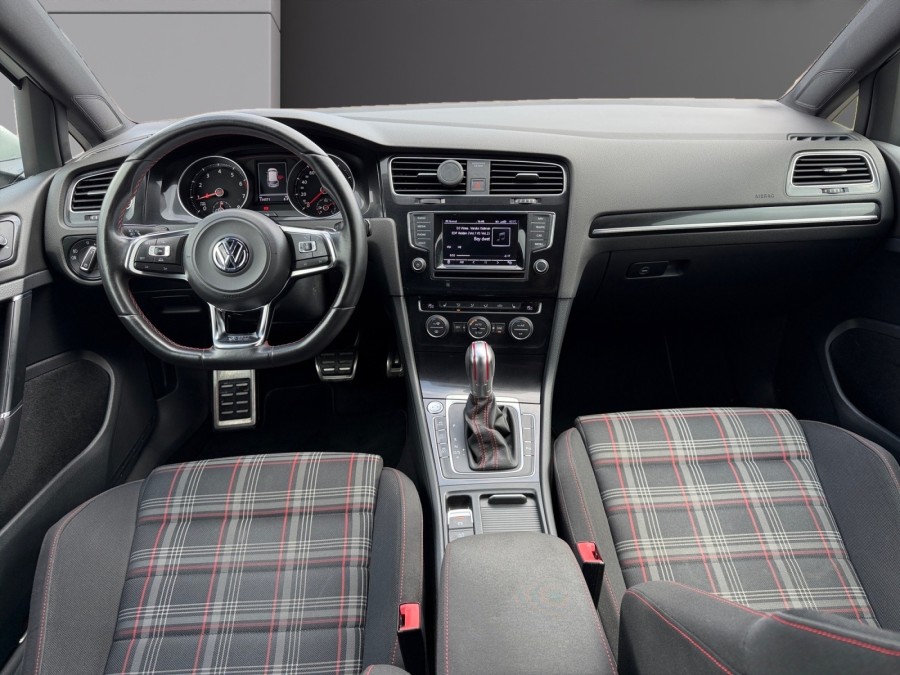 VOLKSWAGEN d'occasion GOLF 2.0 TSI 220 GTI DSG de 2014 Troyes (10)﻿