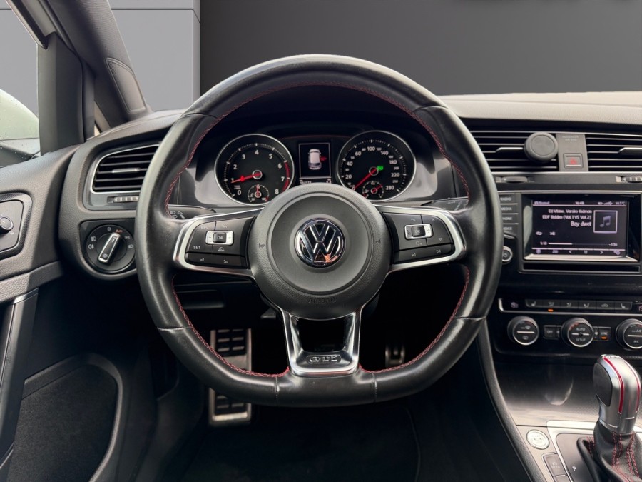 VOLKSWAGEN d'occasion GOLF 2.0 TSI 220 GTI DSG de 2014 Troyes (10)﻿