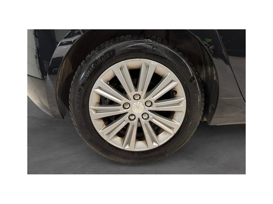 PEUGEOT d'occasion 308 1.2 PURE TECH 130 ROADTRIP de 2021