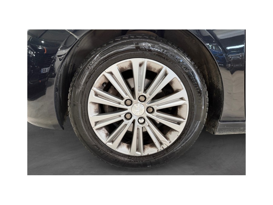 PEUGEOT d'occasion 308 1.2 PURE TECH 130 ROADTRIP de 2021