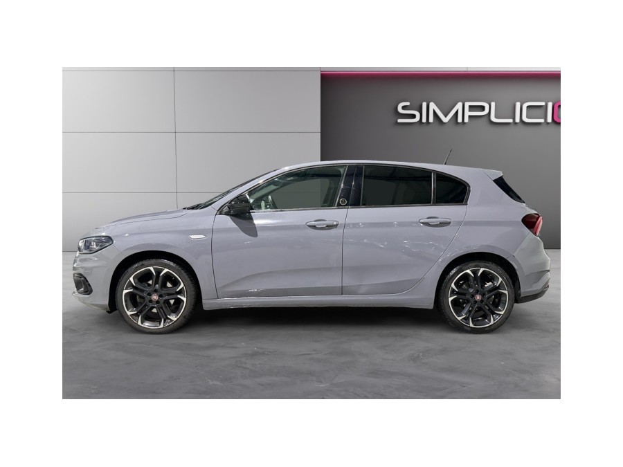 FIAT d'occasion TIPO 1.6 MULTIJET 120 BALLON D'OR DCT de 2020
