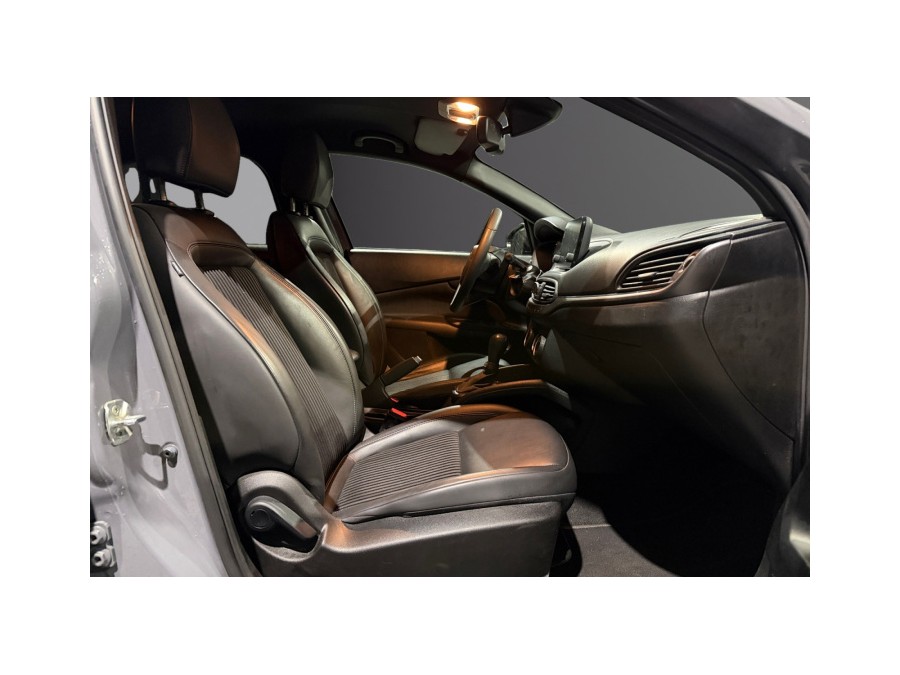 FIAT d'occasion TIPO 1.6 MULTIJET 120 BALLON D'OR DCT de 2020