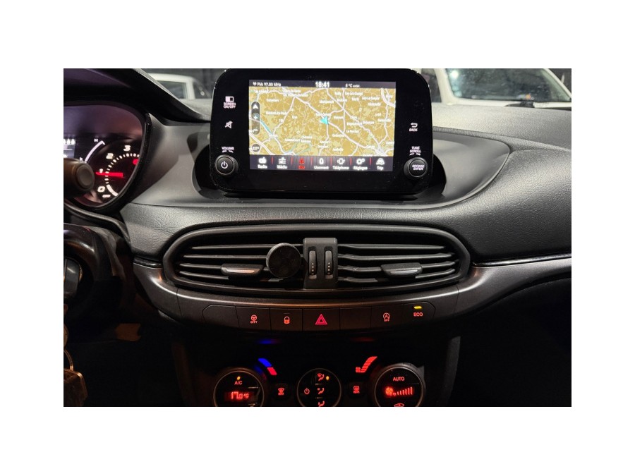FIAT d'occasion TIPO 1.6 MULTIJET 120 BALLON D'OR DCT de 2020