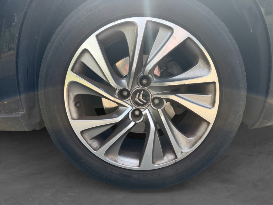 CITROEN d'occasion DS4 1.6 E-HDI 110 CHIC de 2013 Cannes (06)﻿