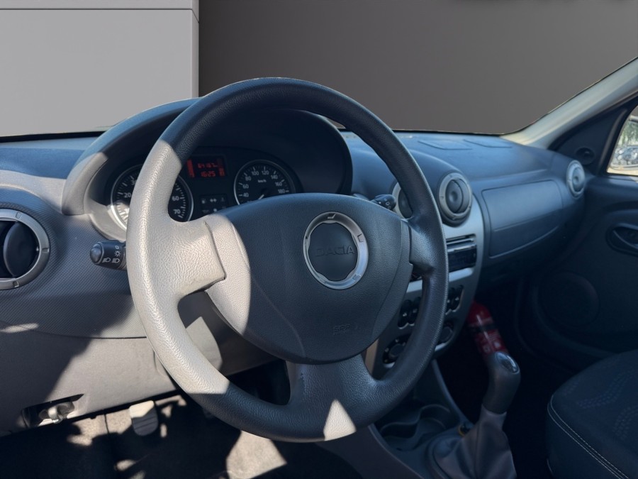DACIA d'occasion SANDERO STEPWAY 1.6 MPI 90CH PRESTIGE de 2010