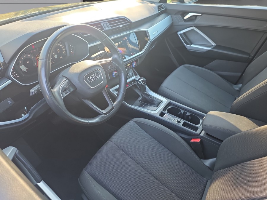 AUDI d'occasion Q3 35 TFSI 1.5 150 DESIGN S TRONIC de 2022 Angers